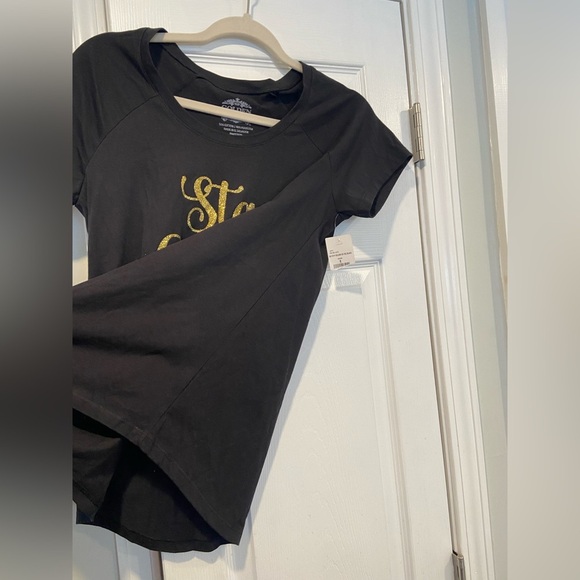 NWT Golden Nugget Size M Stay Golden Glitter Print Black Short Sleeve Tee Shirt - Picture 5 of 10